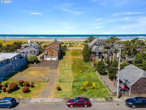 8700 S Prom St #6 &11, Seaside, OR 97138