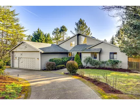 1330 SW Stephenson St, Portland, OR 97219