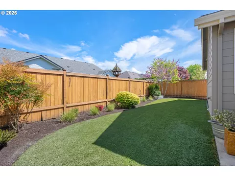 Exterior - 3297 Korbel St, Eugene, OR 97404 photo 6 of 8