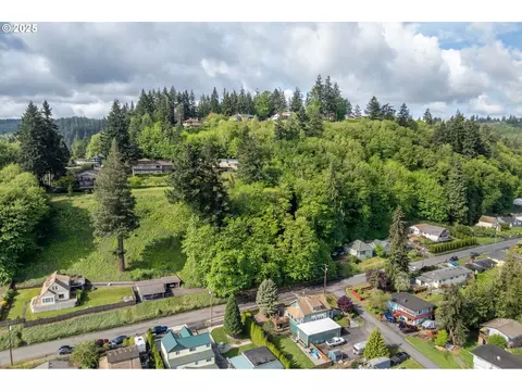 W C St, Rainier, OR 97048 photo 3