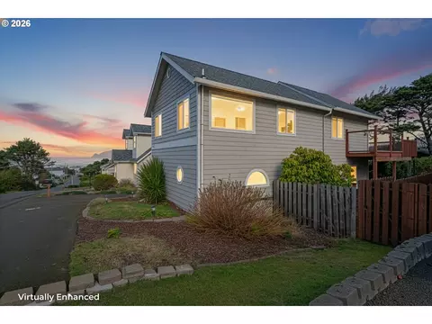 634 SW Ebb Ave, Lincoln City, OR 97367