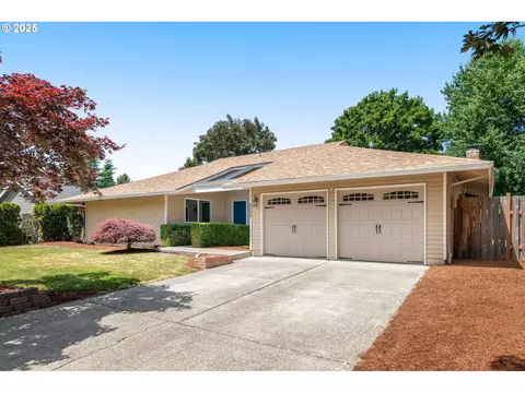 2235 SE Willow Ct, Hillsboro, OR 97123