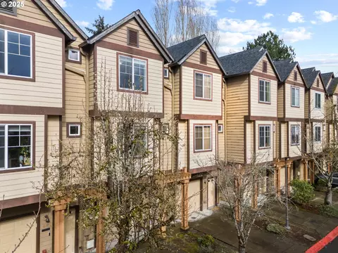 633 SW Dillan Dr, Beaverton, OR 97006
