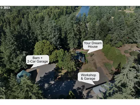 20500 S Tranquility Ln, Oregon City, OR 97045