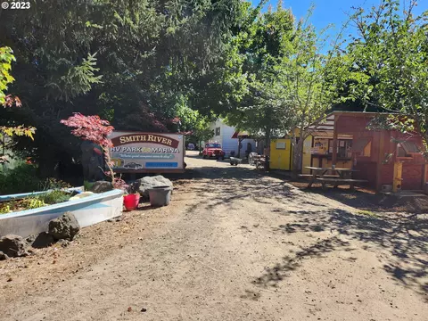 8451 Lower Smith River Rd, Reedsport, OR 97467