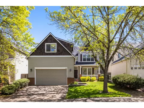 4200 NW Oxbridge Dr, Portland, OR 97229