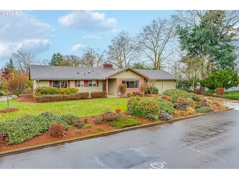 600 Phoenix Way, Vancouver, WA 98661