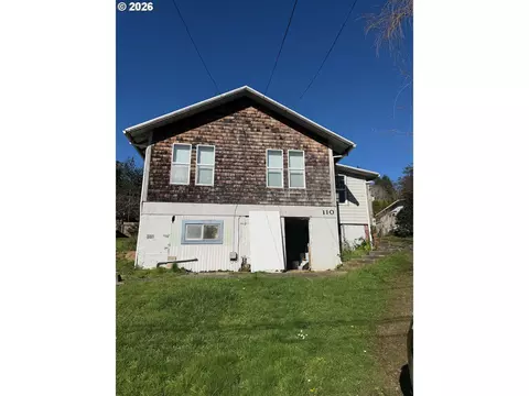 110 Driftwood Ave, Garibaldi, OR 97118