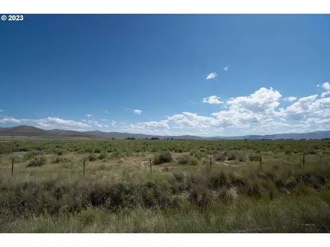 0 S Airport Ln, Baker City, OR 97814