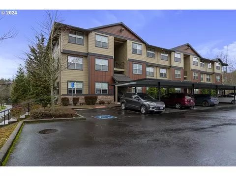 17301 Ruben Ln #10, Sandy, OR 97055
