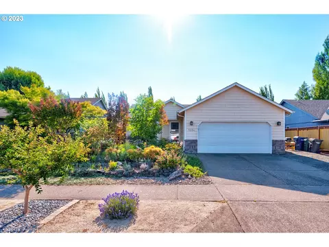 1234 S 6th St, Independence, OR 97351