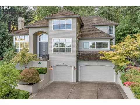 310 NW 83rd Pl, Portland, OR 97229