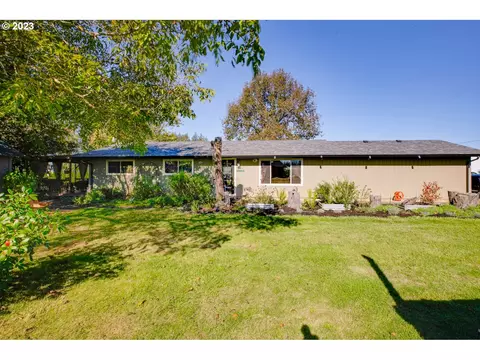 22401 SE Dowty Rd, Eagle Creek, OR 97022