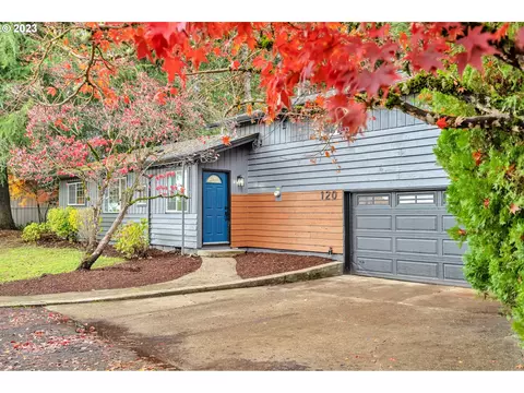 120 N 29th Ave, Cornelius, OR 97113