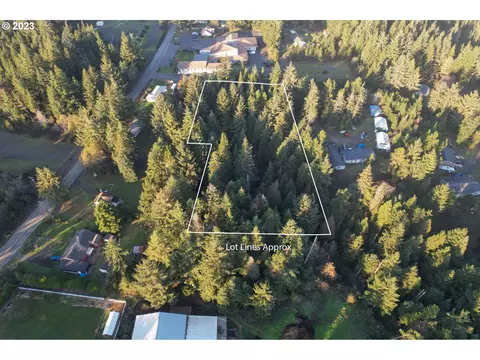 0 Nabb Ln, North Bend, OR 97459