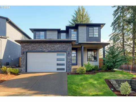 23924 SW Heron Lakes Dr, Sherwood, OR 97140