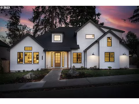 17132 Lowenberg Ter, Lake Oswego, OR 97034