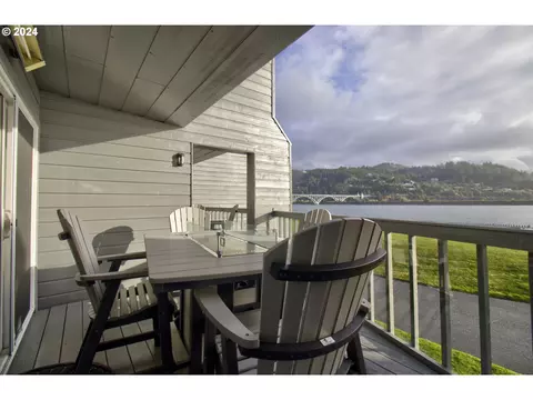 94304 Wedderburn Loop #413, Gold Beach, OR 97444