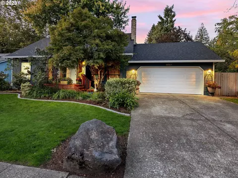 391 NW Treglown Ct, Hillsboro, OR 97124