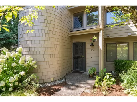 1783 NW 143rd Ave #20, Portland, OR 97229