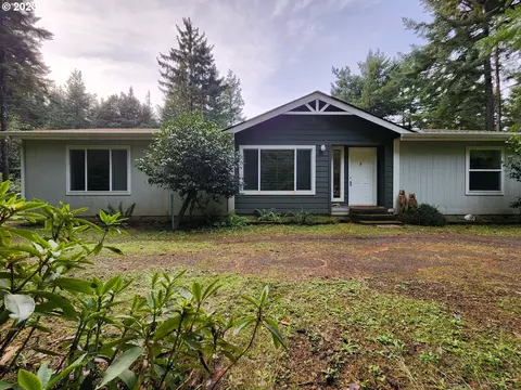 42260 Cedar Hollow Rd, Port Orford, OR 97465