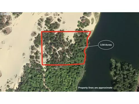 0 Clear Lk, North Bend, OR 97459