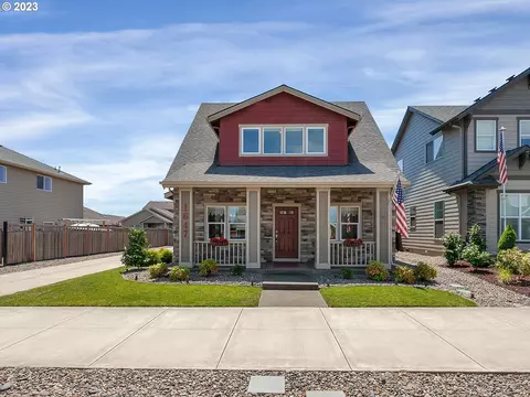 1647 SE Academy St, Dallas, OR 97338