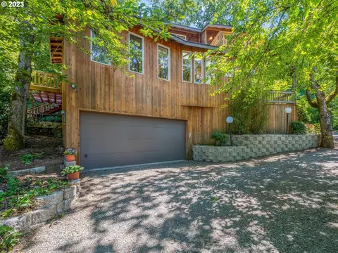1401 E 27th Ave, Eugene, OR 97403
