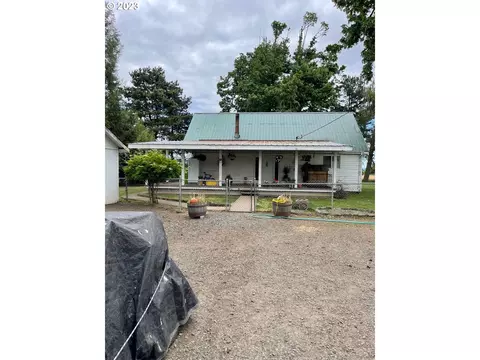 29534 Meadowview Rd, Junction City, OR 97448