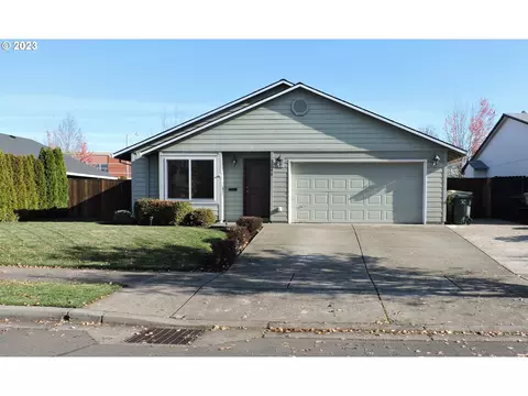 2090 SE 63rd Ave, Hillsboro, OR 97123