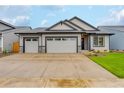 871 E Cleveland St, Carlton, OR 97111