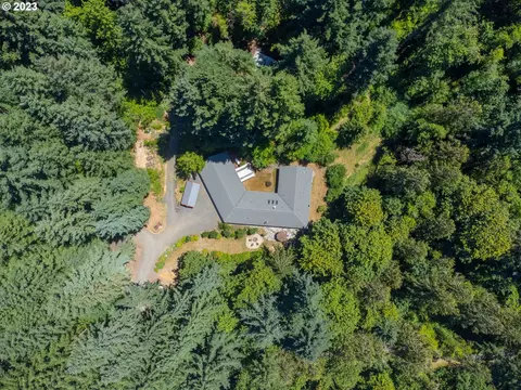 87987 Running Springs Dr, Springfield, OR 97478