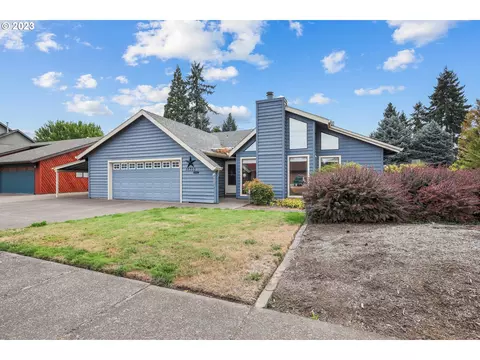 17703 SW Meadowbrook Way, Beaverton, OR 97078
