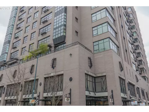 333 NW 9th Ave #415, Portland, OR 97209