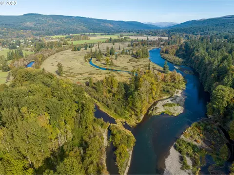 39926 Mckenzie Hwy, Springfield, OR 97478