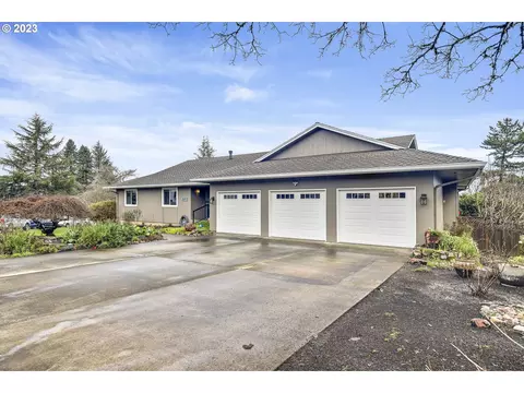 2411 Saddle Ct, West Linn, OR 97068