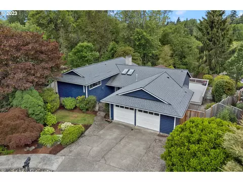 19170 NW Illahe St, Portland, OR 97229