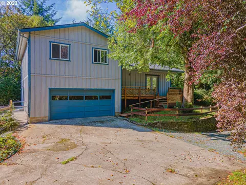 55427 Melton Rd, Bandon, OR 97411