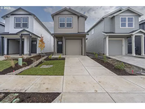 390 London Way, Newberg, OR 97132