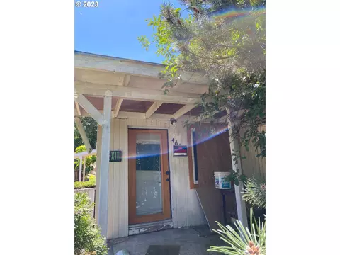 4610 NE Alberta Ct, Portland, OR 97218