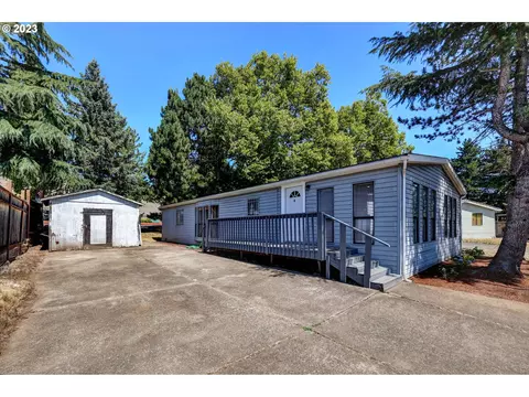 16970 SE Laugardia Way, Milwaukie, OR 97267