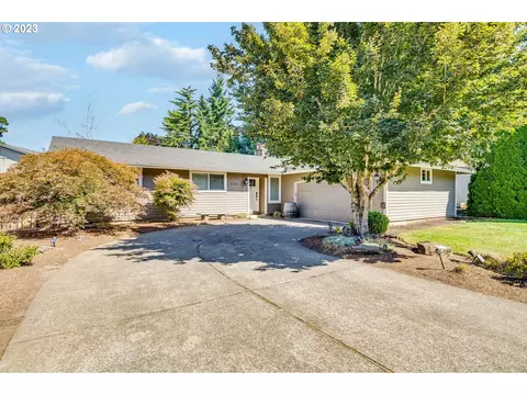 8735 SW Umatilla St, Tualatin, OR 97062