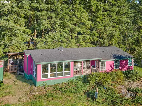 690 N Slick Rock Creek Rd, Otis, OR 97368