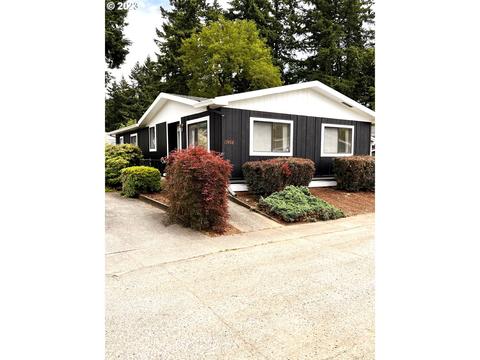 17458 NE Glisan St #10, Portland, OR 97230