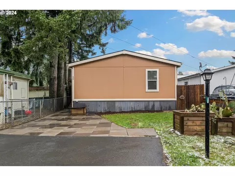 35440 SE Highway 211 #56, Boring, OR 97009