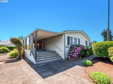 1199 N Terry St, Eugene, OR 97402