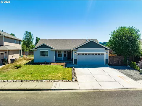 1263 40th Ave, Sweet Home, OR 97386