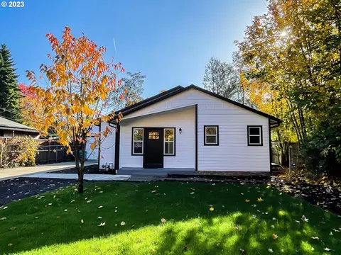 7930 NE Wygant St, Portland, OR 97218