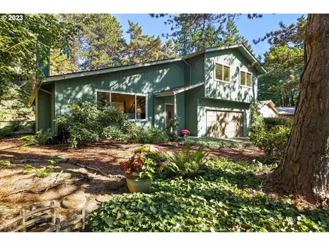 4204 SW Jerald Way, Portland, OR 97221