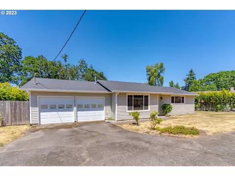 1807 Wallace Rd, Salem, OR 97304